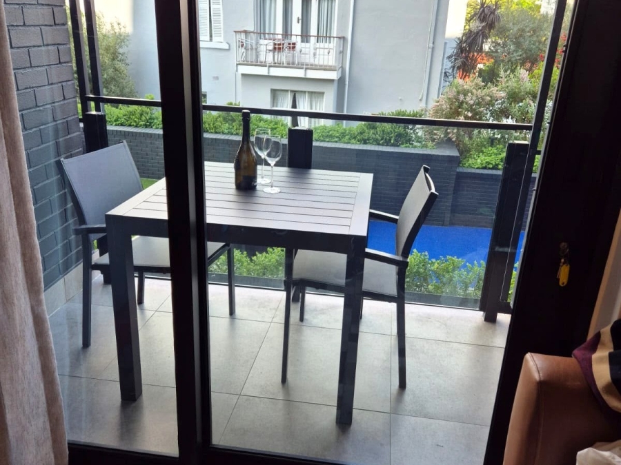 0 Bedroom Property for Sale in Sea Point Western Cape